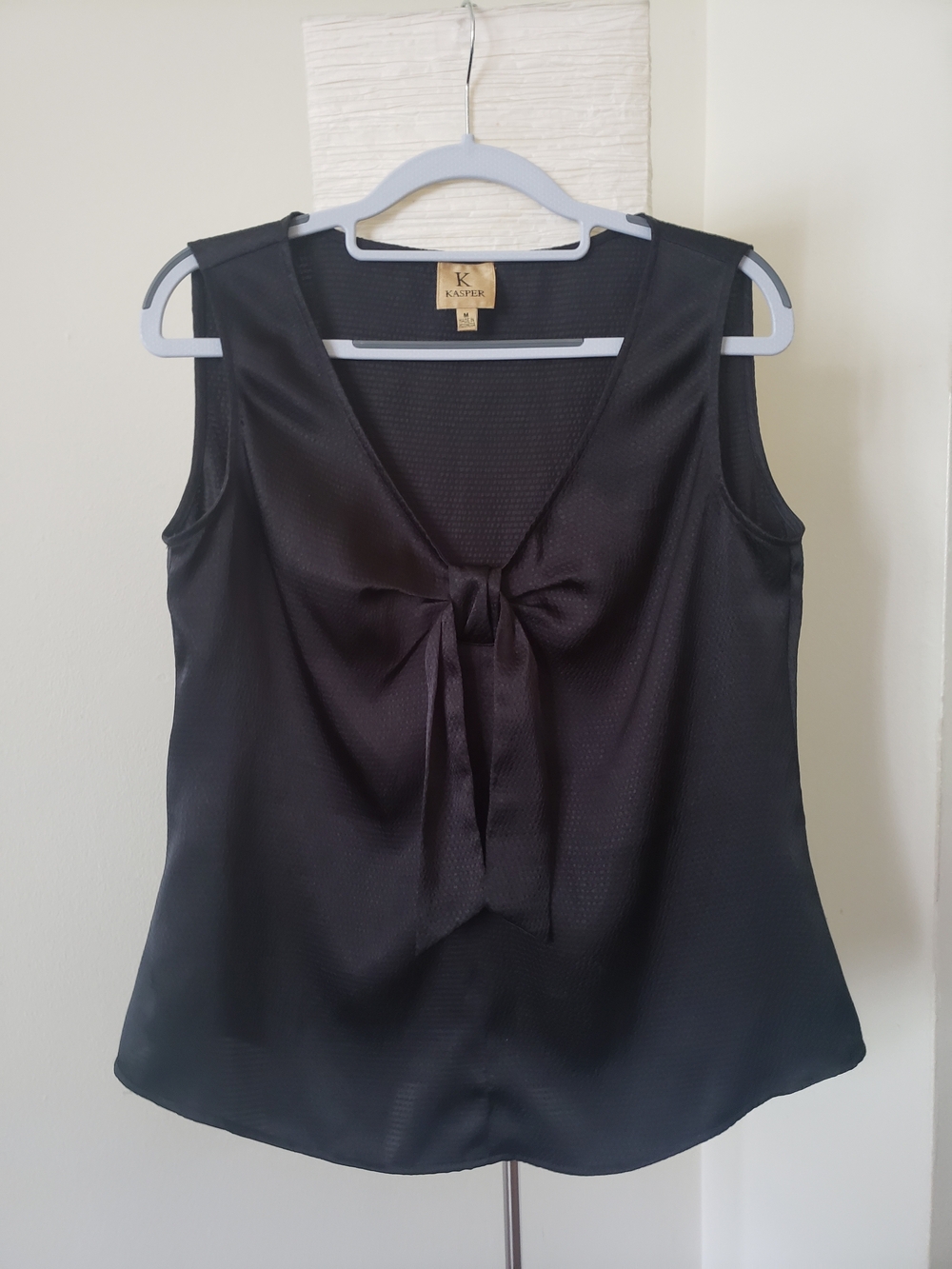 Kasper Black V-Neck Sleeveless Blouse, Tie-Front, Professional, Size M